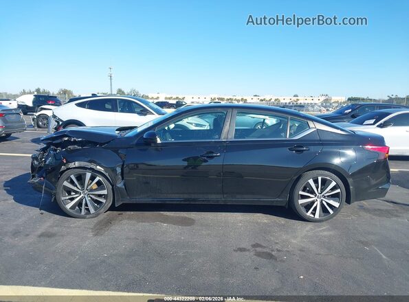1N4BL4CV4NN390339 2022 NISSAN ALTIMA Black 