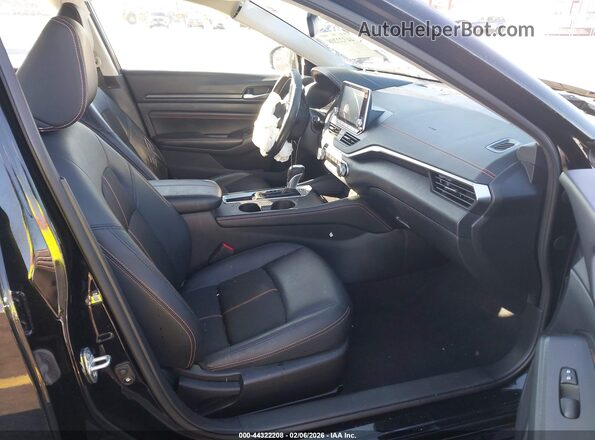 1N4BL4CV4NN390339 2022 NISSAN ALTIMA Black Front interior view