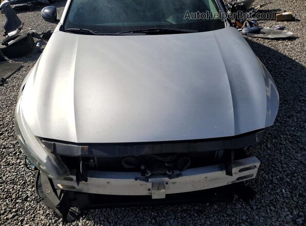1N4BL4CV6KC146330 2019 NISSAN ALTIMA Silver Widok wnętrza z tyłu