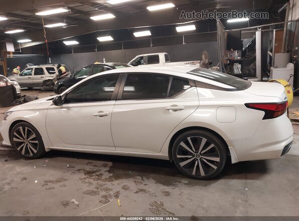 1N4BL4CV6LC173741 2020 NISSAN ALTIMA White Սալոնի 360 աստիճան տեսք