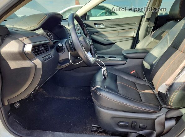 1N4BL4CV7LC266008 2020 NISSAN ALTIMA White 