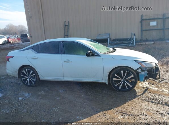 1N4BL4CW6NN366536 2022 NISSAN ALTIMA White 