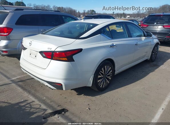 1N4BL4DV0RN357777 2024 NISSAN ALTIMA White Tył prawy