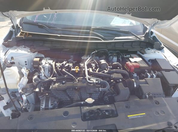 1N4BL4DV0RN357777 2024 NISSAN ALTIMA White Widok z tyłu