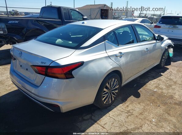 1N4BL4DV6RN347769 2024 NISSAN ALTIMA Silver უკანა მარჯვენა