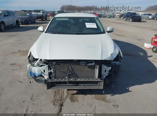 1N4BL4DVXNN340866 2022 NISSAN ALTIMA White 