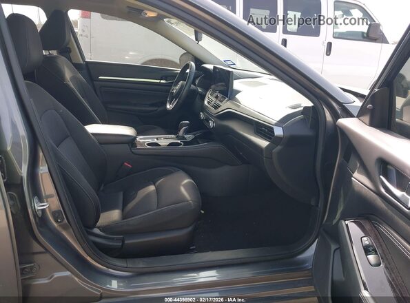 1N4BL4DWXPN320113 2023 NISSAN ALTIMA Gray Widok wnętrza z przodu