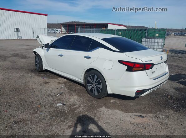 1N4BL4EV5NN407047 2022 NISSAN ALTIMA Белый Задняя левая четверть