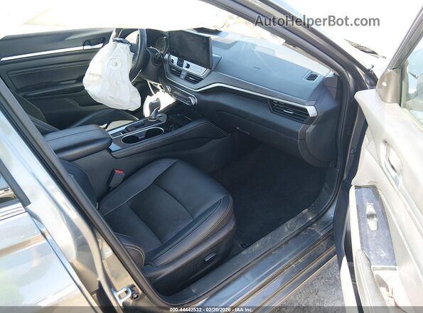 1N4BL4EV5PN338573 2023 NISSAN ALTIMA Gray Widok wnętrza z przodu