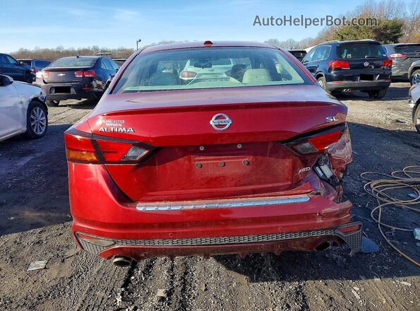 1N4BL4EW0MN301886 2021 NISSAN ALTIMA Red Rear view