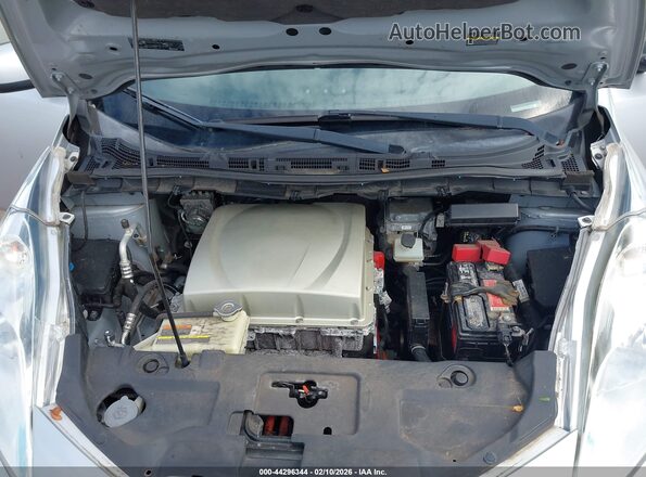 1N4BZ0CP7HC306376 2017 NISSAN LEAF Silver Հետևի տեսք