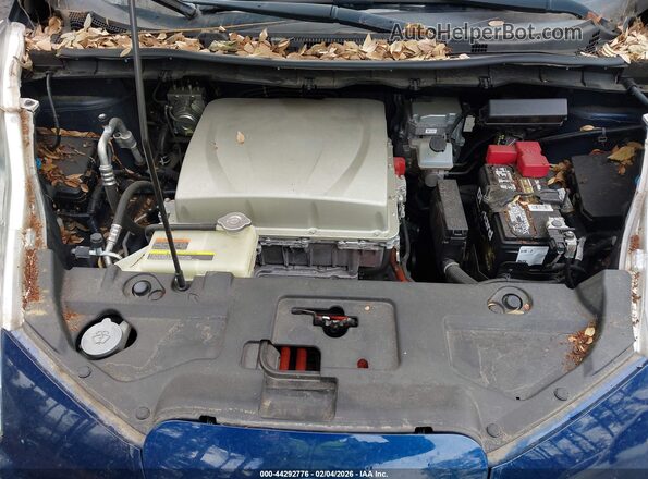 1N4BZ0CP8HC310873 2017 NISSAN LEAF Blue Rear view