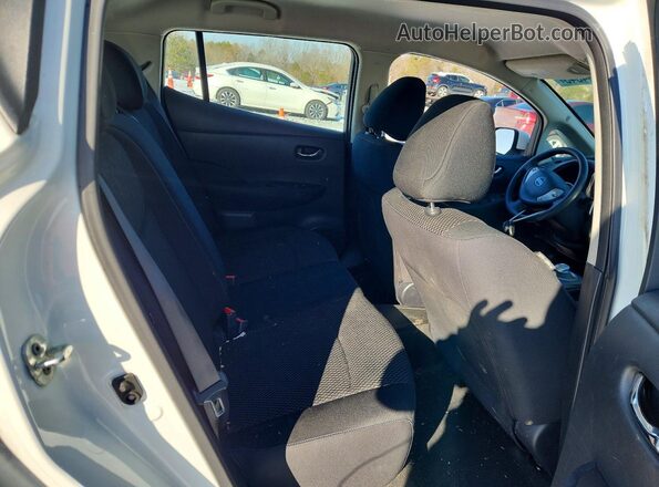 1N4BZ0CP9HC310977 2017 NISSAN LEAF White Rear seats view