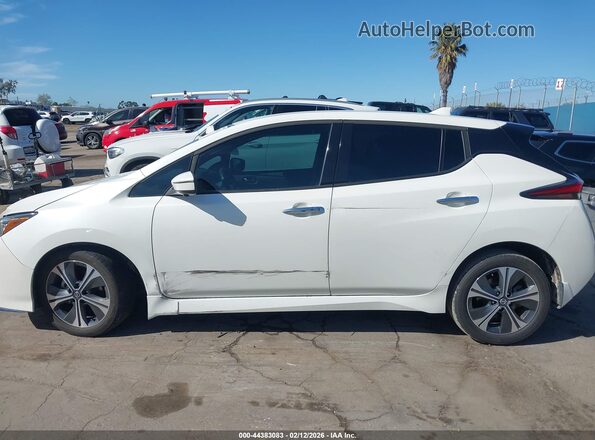 1N4BZ1DP6LC307225 2020 NISSAN LEAF White 360 interior view
