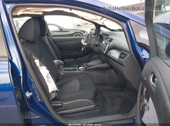 1N4CZ1CV1PC553125 2023 NISSAN LEAF Blue Widok wnętrza z przodu