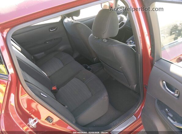 1N4CZ1CV1SC565638 2025 NISSAN LEAF Red VIN sticker view