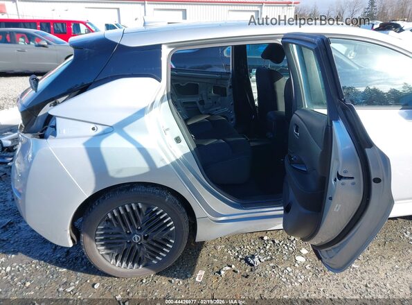 1N4CZ1CV2RC551743 2024 NISSAN LEAF Серый Вид наклейки с VIN-кодом