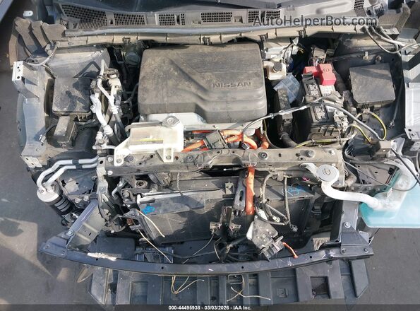 1N4CZ1CV4PC558903 2023 NISSAN LEAF Серый Вид сзади