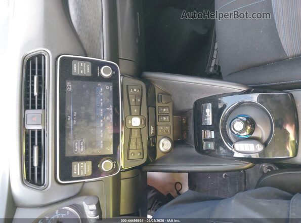 1N4CZ1CV4PC558903 2023 NISSAN LEAF Серый Вид панели приборов