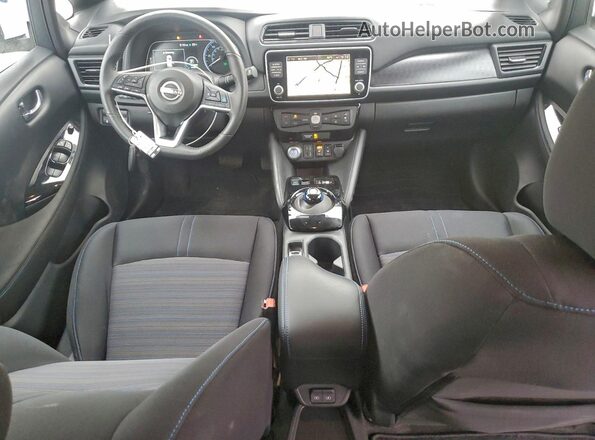 1N4CZ1CV7SC565109 2025 NISSAN LEAF White Вид панелі приладів