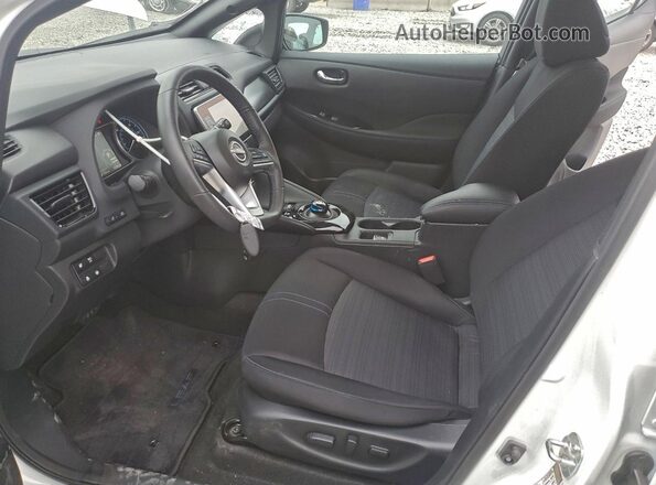 1N4CZ1CV7SC565109 2025 NISSAN LEAF White Вид салону спереду