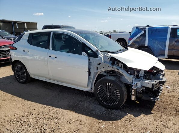 1N4CZ1CV9RC556695 2024 NISSAN LEAF White Delantero derecho