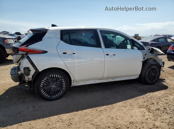1N4CZ1CV9RC556695 2024 NISSAN LEAF White Trasero derecho