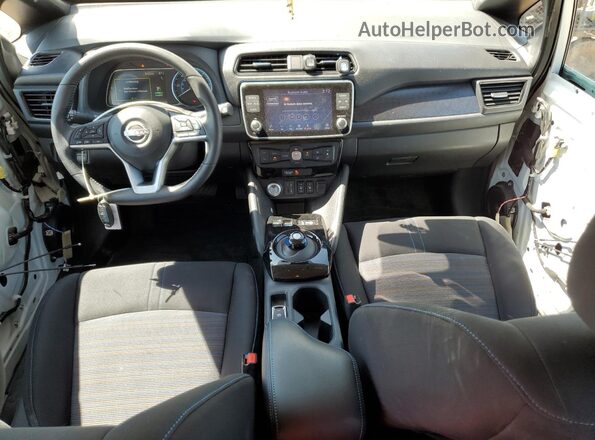 1N4CZ1CV9RC556695 2024 NISSAN LEAF White Vista del salpicadero