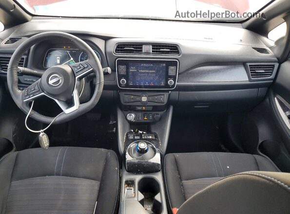 1N4CZ1CV9SC564771 2025 NISSAN LEAF Red Առջևի վահանակի տեսք