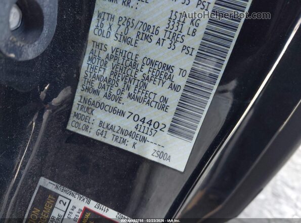 1N6AD0CU6HN704402 2017 NISSAN FRONTIER Черный Вид подкапотного пространства