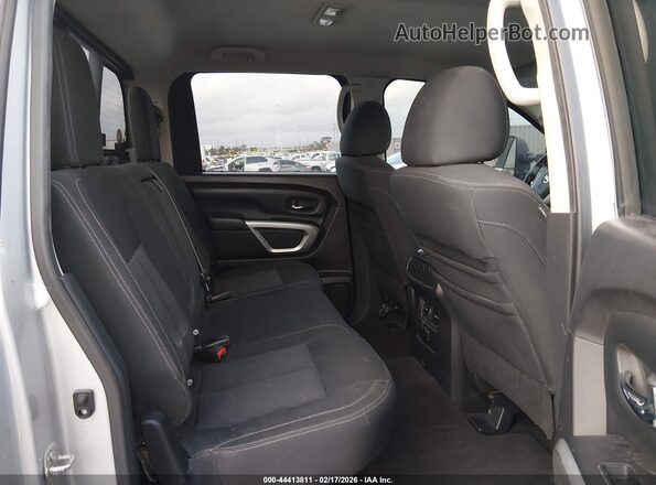 1N6BA1F2XGN500570 2016 NISSAN TITAN XD Silver Vista de la etiqueta del VIN