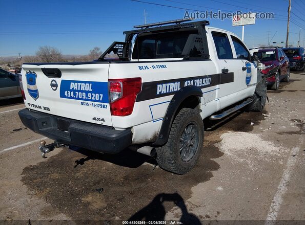1N6BA1F32HN571773 2017 NISSAN TITAN XD White Задня права чверть