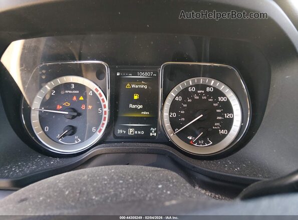 1N6BA1F32HN571773 2017 NISSAN TITAN XD White Вид задніх сидінь