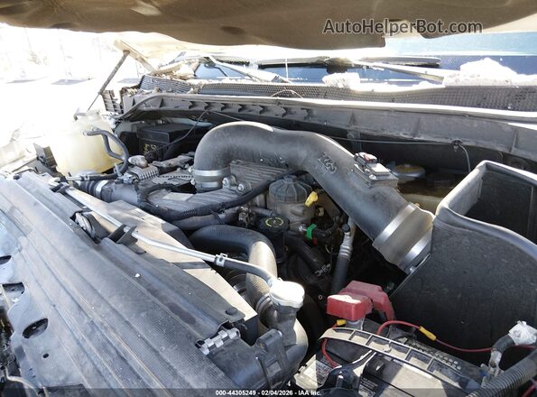 1N6BA1F32HN571773 2017 NISSAN TITAN XD White Вид ззаду