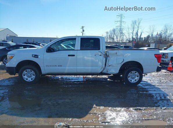 1N6BA1F39JN551185 2018 NISSAN TITAN XD White Սալոնի 360 աստիճան տեսք