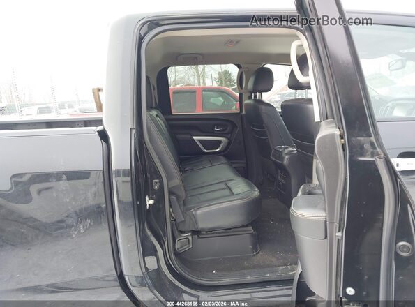 1N6BA1F40HN547156 2017 NISSAN TITAN XD Black VIN კოდის სტიკერის ხედი