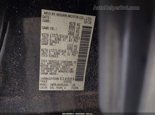 1N6BA1F41HN514893 2017 NISSAN TITAN XD Black Vista del compartimento del motor