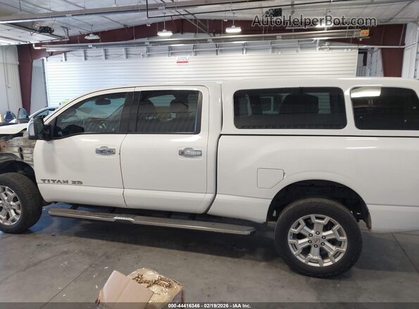 1N6BA1F49JN520186 2018 NISSAN TITAN XD White 