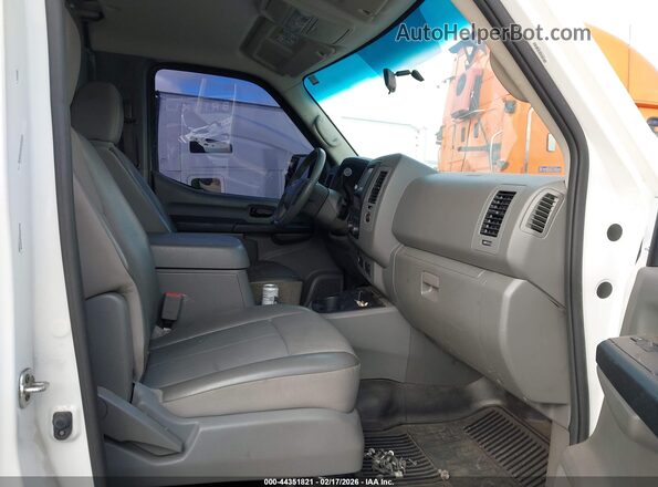 1N6BF0KM2KN807422 2019 NISSAN NV CARGO NV1500 White 