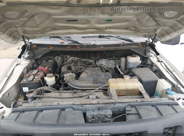 1N6BF0KM3HN801699 2017 NISSAN NV CARGO NV1500 White Rear view