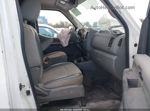 1N6BF0KMXGN814237 2016 NISSAN NV CARGO NV1500 White 