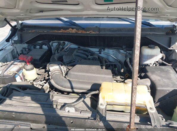 1N6BF0KY2HN807724 2017 NISSAN NV CARGO NV2500 HD Белый Вид сзади