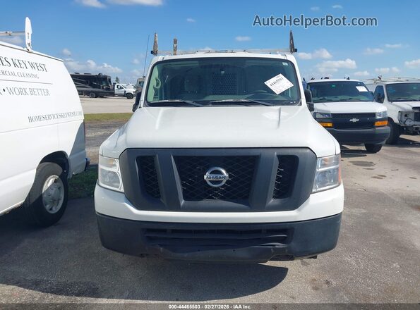 1N6BF0KY2HN807724 2017 NISSAN NV CARGO NV2500 HD Белый Вид щитка приборов