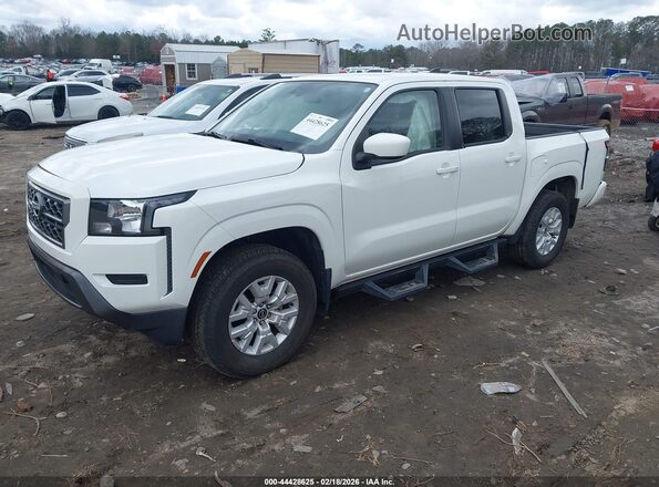 1N6ED1EK0NN679768 2022 NISSAN FRONTIER Белый Передняя левая четверть