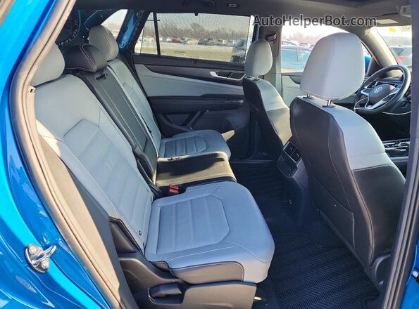 1V2AE2CA1RC246815 2024 VOLKSWAGEN ATLAS Blue Սալոնի հետևի տեսք
