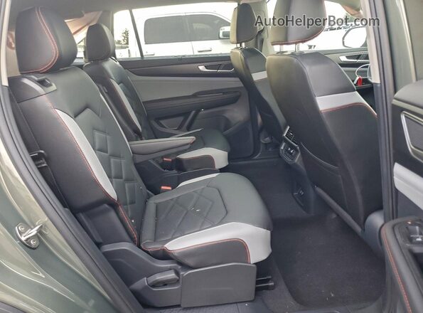 1V2CR2CA4SC513951 2025 VOLKSWAGEN ATLAS Green Սալոնի հետևի տեսք