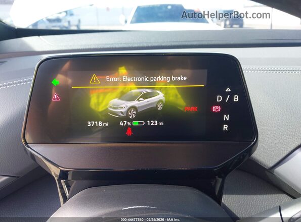 1V2CRPE83SC003128 2025 VOLKSWAGEN ID.4 White Widok tylnych siedzeń