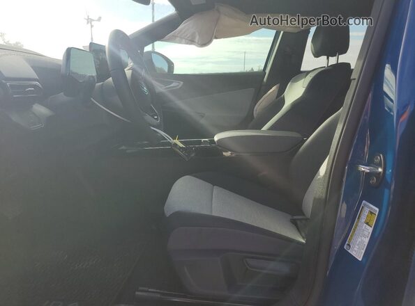 1V2CRPE83SC016221 2025 VOLKSWAGEN ID.4 Blue Widok wnętrza z przodu