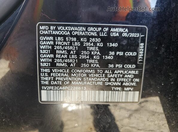 1V2FE2CA6PC226613 2023 VOLKSWAGEN ATLAS Синий Панорамный вид салона 360°