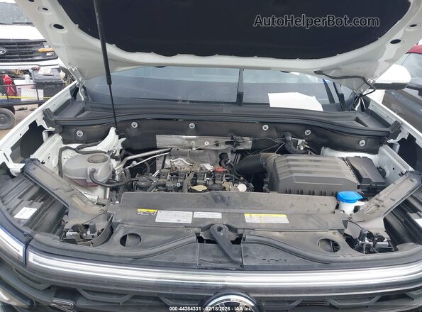 1V2FE2CA8RC249717 2024 VOLKSWAGEN ATLAS White 